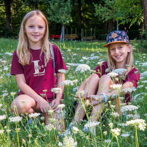 Teenie Shirt 'Red Love' - für 9-14 Jährige - Love your Neighbour